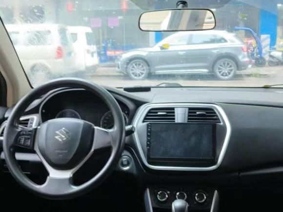 [佛山·粤X] 二手铃木锋驭2014款 1.6L CVT两驱进取型