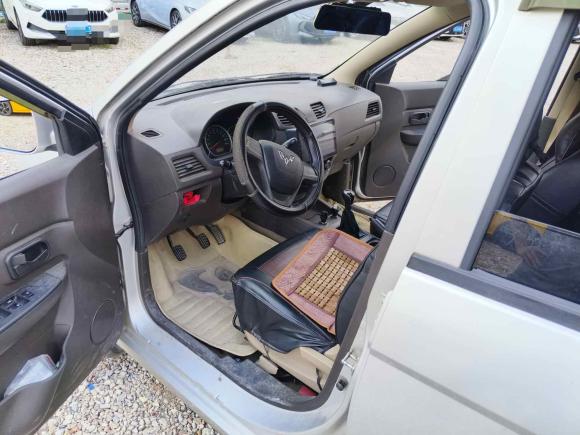 [广州·桂M] 二手五菱汽车五菱宏光2014款 1.5L S标准型