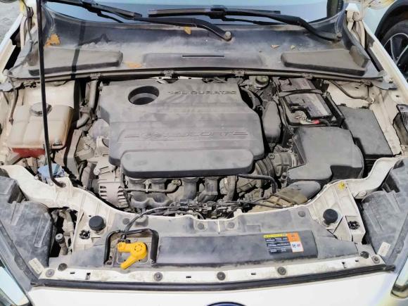 [南京·苏A] 二手福特福睿斯2015款 1.5L 自动时尚型