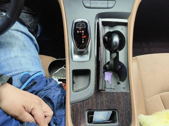 [上海·沪D] 二手别克君越2016款 20T 精英型