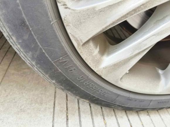 [宁波·浙B] 二手别克威朗2018款 三厢 20T 双离合领先型