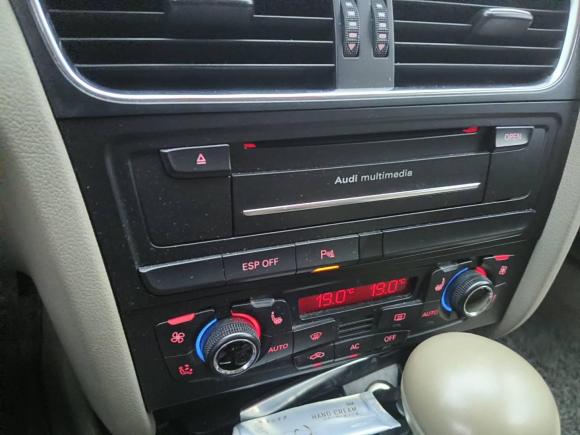 [南通·苏A] 二手奥迪奥迪A4L2010款 2.0 TFSI 技术型