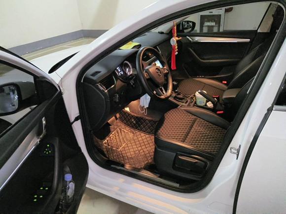 [南京·苏A] 二手斯柯达明锐2020款 TSI230 DSG智行豪华版