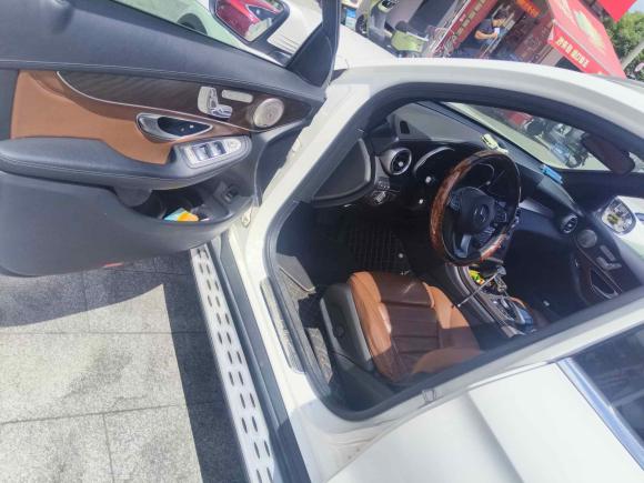 [上海·苏U] 二手奔驰奔驰GLC2017款 GLC 300 4MATIC 豪华型