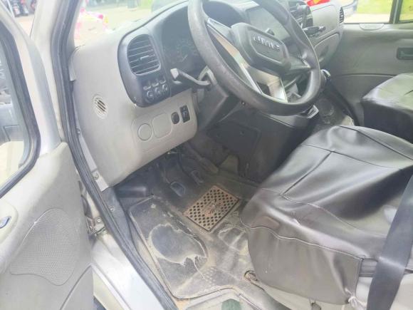 [南昌·赣A] 二手江铃特顺2017款 2.8T商运型长轴中顶6/7/8座JX493