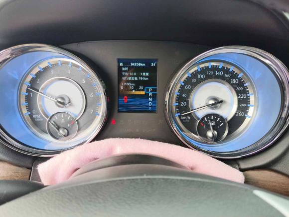 [无锡·苏B] 二手克莱斯勒克莱斯勒300C2014款 3.0L 卓越版