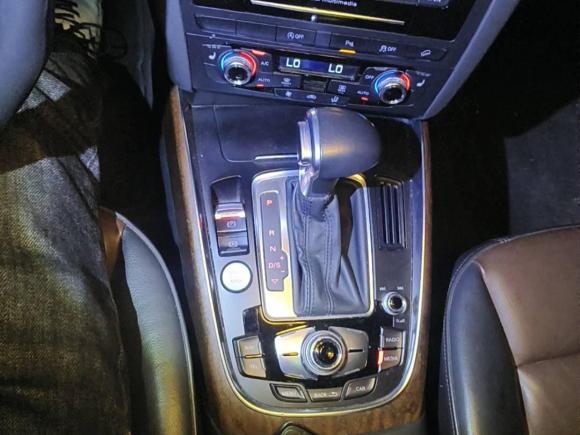 [上海·沪G] 二手奥迪奥迪Q52016款 40 TFSI 舒适型