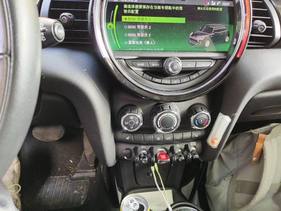 [上海·沪B] 二手MINIMINI2019款 1.5T COOPER 经典派