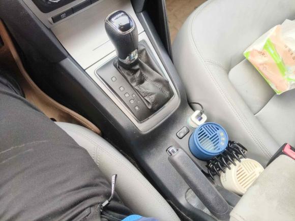 [上海·沪B] 二手斯柯达明锐2014款 1.6L 自动逸俊版