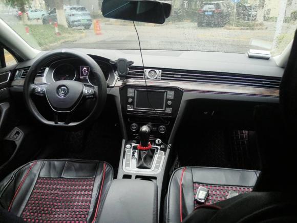 [上海·苏A] 二手大众迈腾2018款 330TSI DSG 豪华型