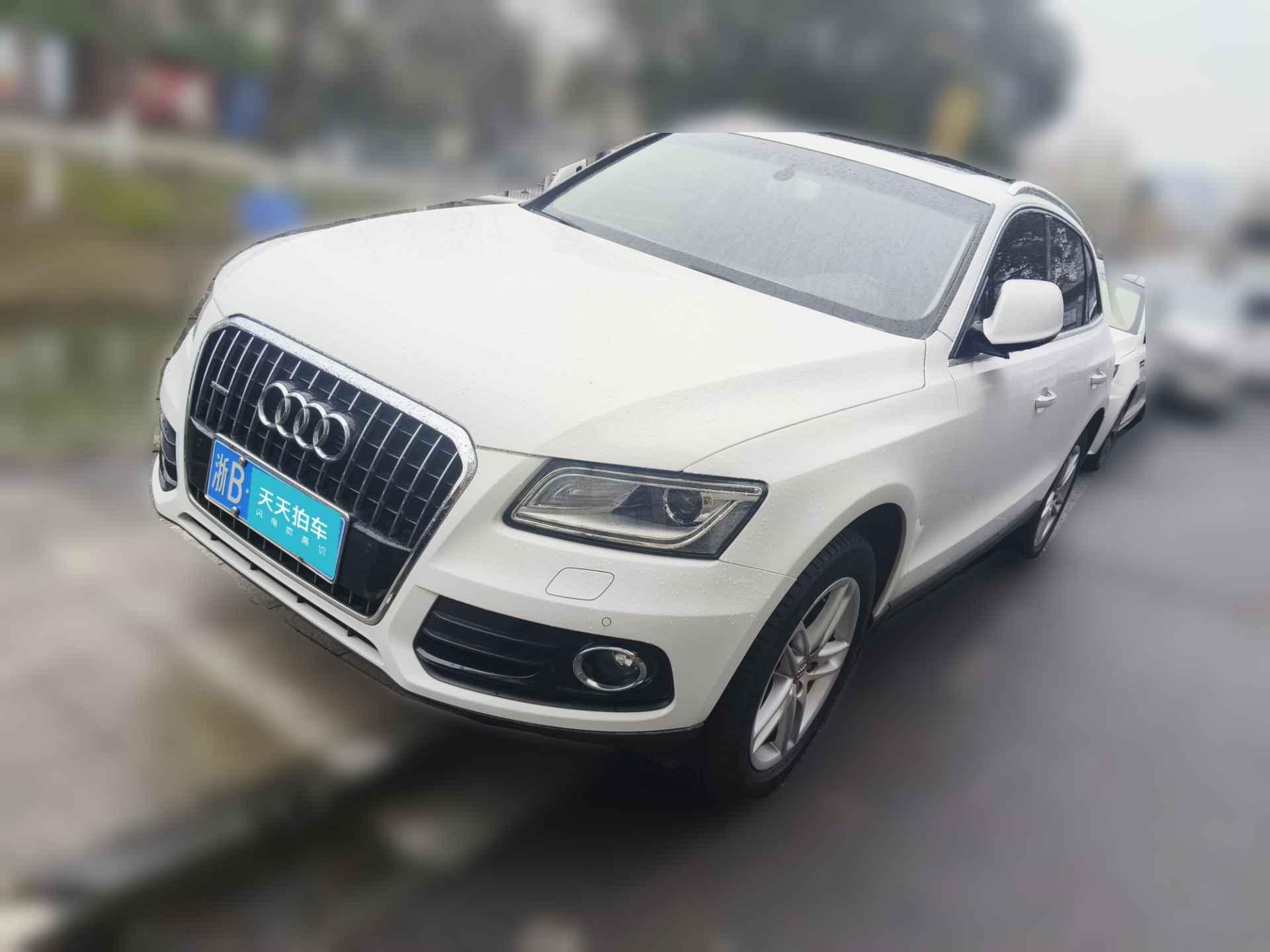 [宁波·浙B] 奥迪奥迪Q52016款 40 TFSI 舒适型