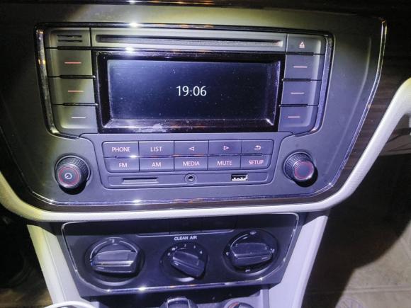 [深圳·粤B] 二手大众朗行2015款 1.6L 自动舒适版