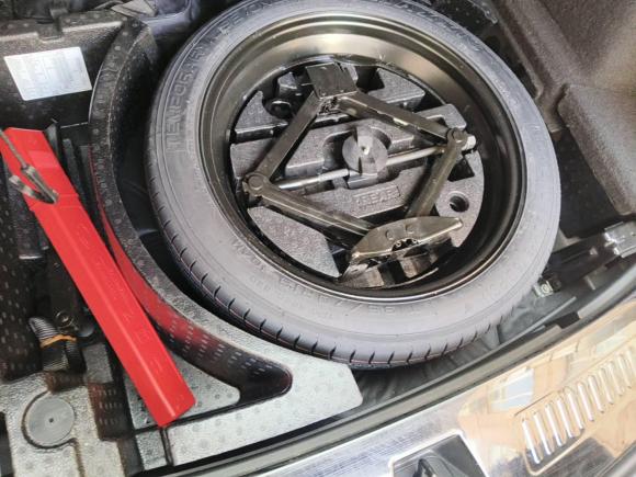 [宁波·浙B] 二手凯迪拉克凯迪拉克XT52020款 28T 豪华型