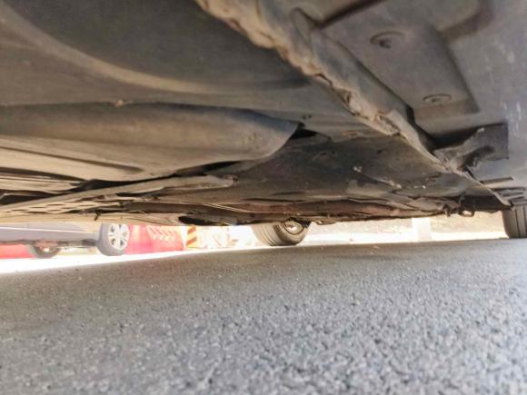 [青岛·鲁B] 二手宝马宝马5系2011款 523Li 豪华型