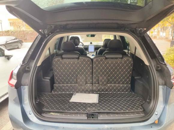 [南京·苏A] 二手蔚来蔚来ES82018款 355KM 基准版 六座版