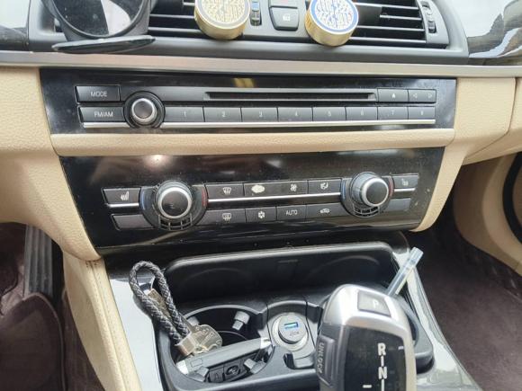 [成都·川G] 二手宝马宝马5系2012款 530Li 领先型