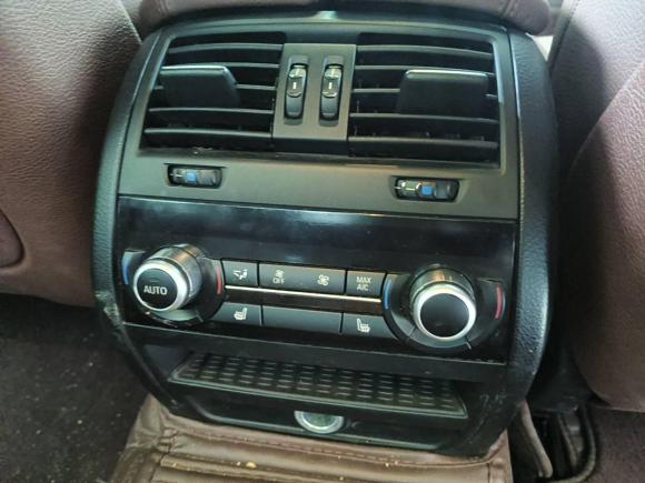 [青岛·鲁U] 二手宝马宝马5系2014款 535Li 领先型