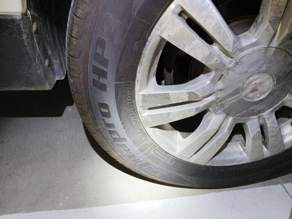 [青岛·苏A] 二手凯迪拉克凯迪拉克SRX2013款 3.0L 精英型