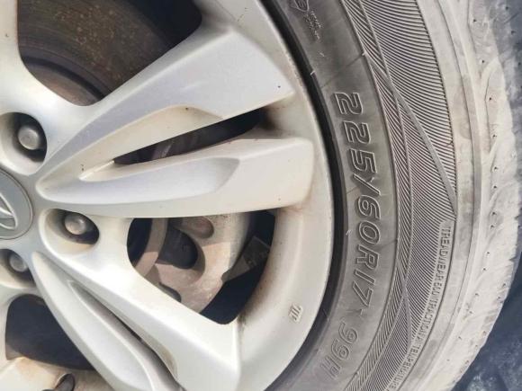 [宁波·浙B] 二手现代北京现代ix352012款 2.0L 自动两驱精英版GLS