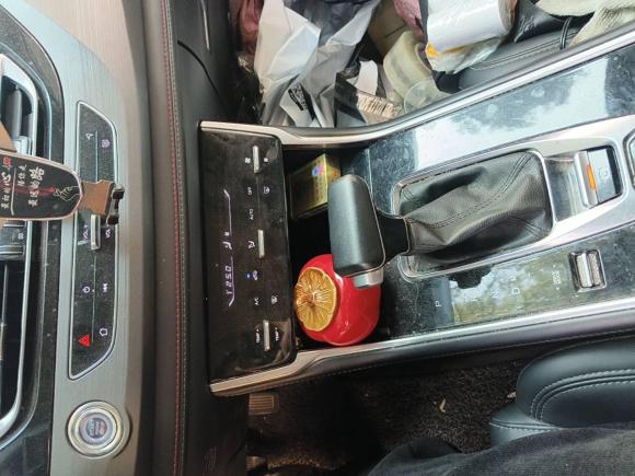 [上海·苏U] 二手长安长安CS752021款 荣耀百万版 280T DCT豪华型