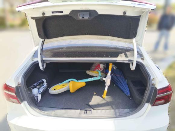 [上海·沪A] 二手荣威荣威i6新能源2017款 45T 混动互联智享版