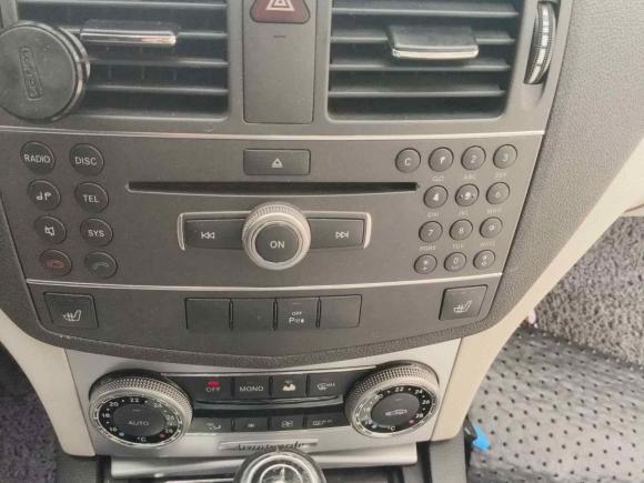 [深圳·粤B] 二手奔驰奔驰C级2010款 C 200 CGI旅行版