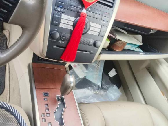 [青岛·鲁B] 二手日产天籁2004款 350JM-VIP