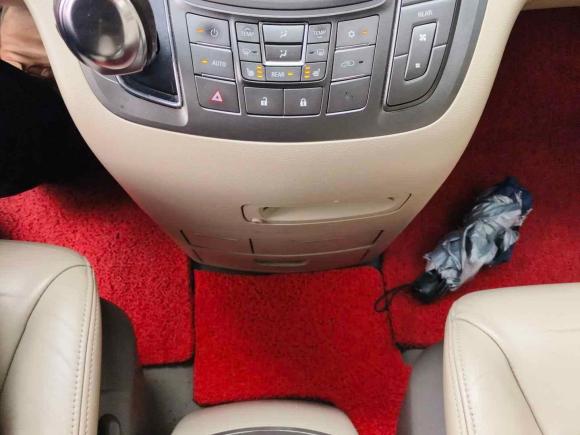 [无锡·苏B] 二手别克别克GL82011款 3.0L XT豪华商务旗舰版