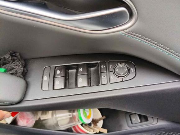 [武汉·鄂A] 二手比亚迪秦L2025款 EV 470KM领先型