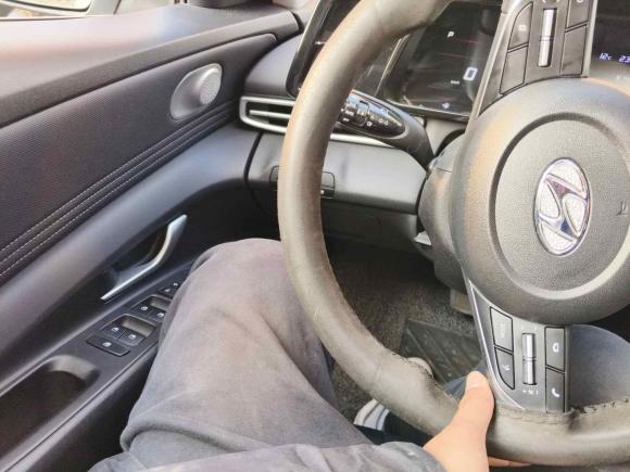 [南通·苏F] 二手现代伊兰特2022款 1.5L CVT GLX精英版