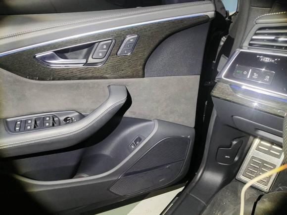 [上海·沪F] 二手奥迪奥迪Q82021款 55 TFSI 暗夜骑士限量版