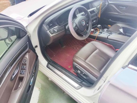 [嘉兴·浙F] 二手宝马宝马5系2017款 525Li 豪华设计套装