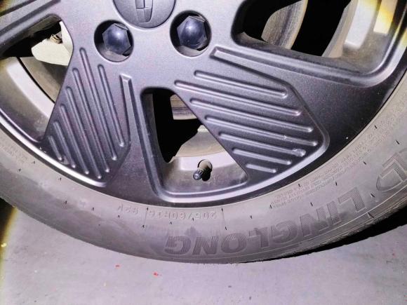 [宁波·浙J] 二手吉利几何吉利几何E萤火虫2023款 401KM 超吸粉特别版 5座