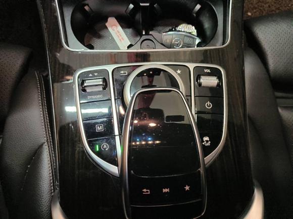 [西安·陕A] 二手奔驰奔驰GLC2018款 GLC 260 4MATIC 豪华型