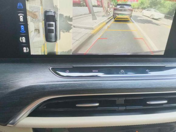 [上海·沪D] 二手别克别克GL82020款 Avenir艾维亚 六座贤礼版