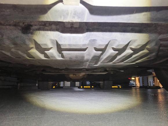 [杭州·浙C] 二手路虎发现神行2016款 2.0T HSE