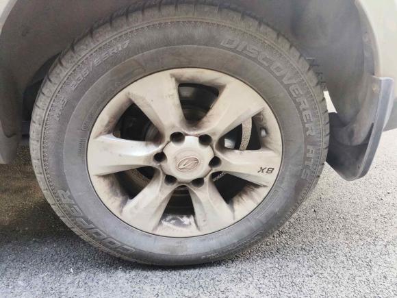 [杭州·粤E] 二手陆风陆风X82014款 探索版 2.5T 柴油4X4豪华型