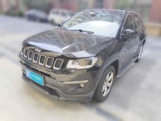 Jeep指南者2017款 200T 自动家享版