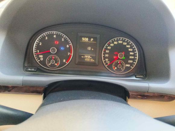 [苏州·苏E] 二手大众途安2013款 1.4T DSG舒适版5座