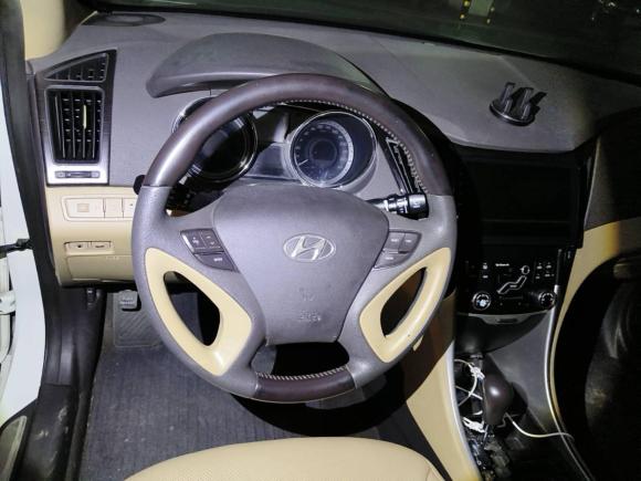 [成都·川G] 二手现代索纳塔2011款 2.0L 自动豪华版