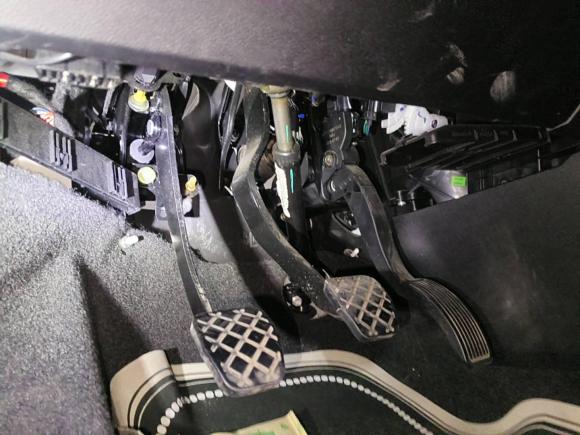 [杭州·皖B] 二手奇瑞艾瑞泽52019款 改款PRO 1.5L 手动青春版 国VI