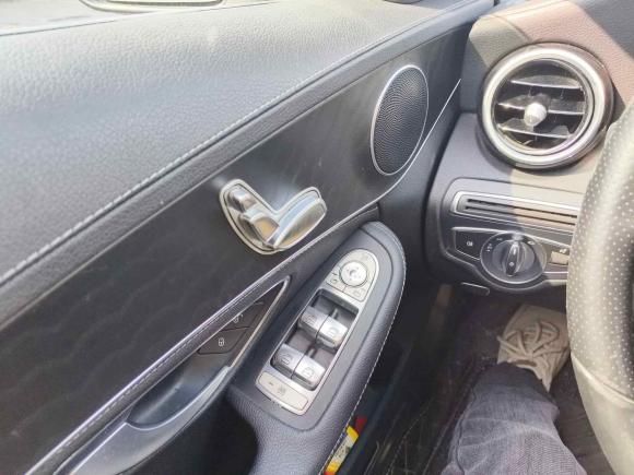 [南京·苏A] 二手奔驰奔驰C级2018款 C 180 L 时尚型运动版