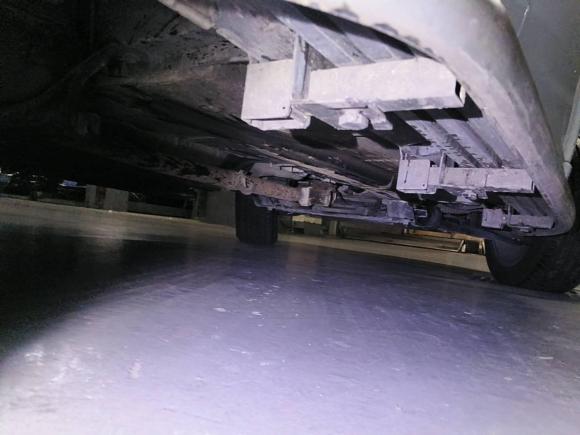 [上海·沪M] 二手路虎神行者22012款 2.2T SD4 HSE柴油版