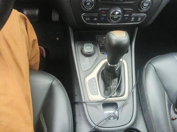 [金华·浙G] 二手Jeep自由光2016款 2.4L 优越版