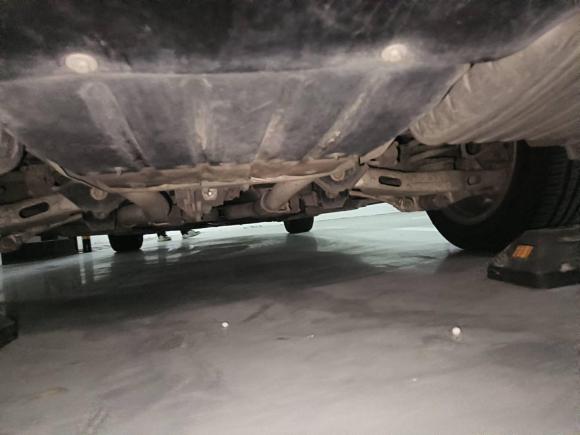 [广州·皖L] 二手捷豹捷豹XFL2017款 XFL 2.0T 240PS 豪华版