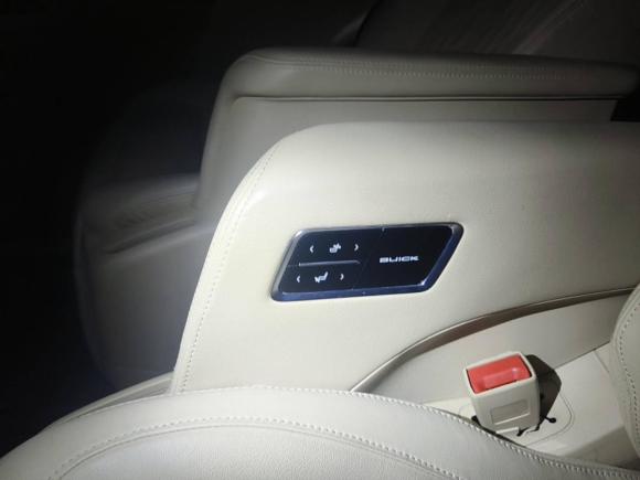 [上海·沪A] 二手别克别克GL82023款 ES陆尊 豪华型