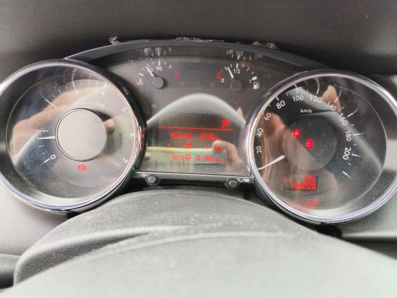 [无锡·苏B] 二手标致标致30082015款 1.6THP 自动潮流版