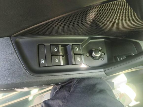 [上海·沪J] 二手奥迪奥迪A32022款 Sportback 35 TFSI 时尚运动型