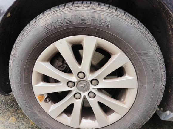 [上海·鄂D] 二手雪铁龙雪铁龙C52013款 2.0L 自动尊享型