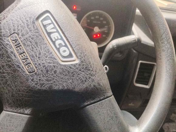 [杭州·豫A] 二手依维柯依维柯得意2017款 2.5T A35客车5-7座47Z5